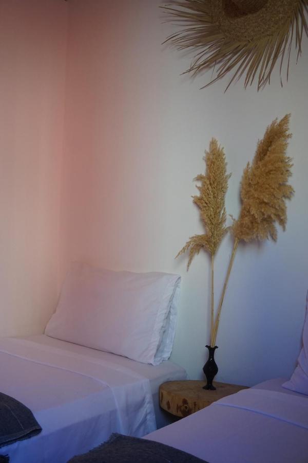 Caban Surf Hostel Tamraght Kültér fotó